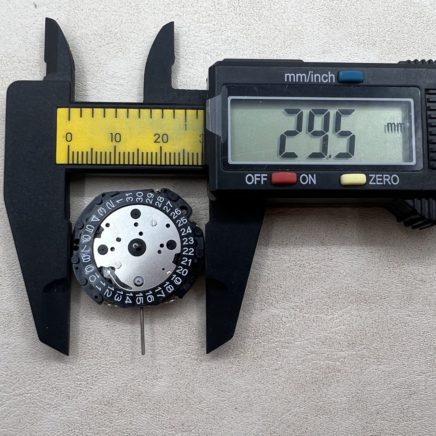 Japan Hattori(Epson) VD53 Watch Quartz Movement Black Disk HCP3