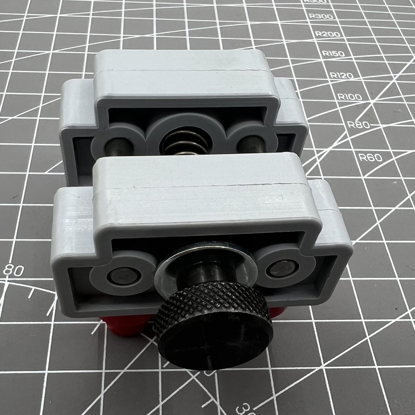 Swiss Made Bergeon 5090 Wasserdichter Uhrmacher-Uhrengehäuse-Schraubstockhalter