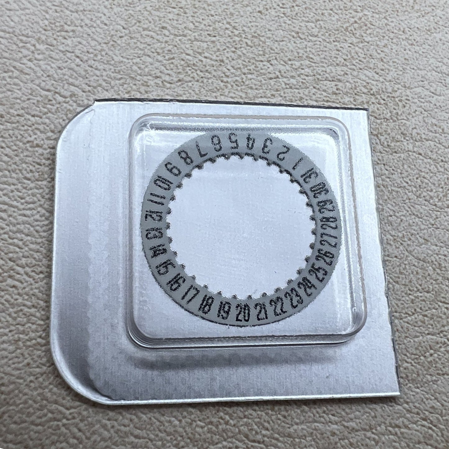 Swiss White Date Disk Wheel Date Wheel Date At 6 for Movement ETA 256.111