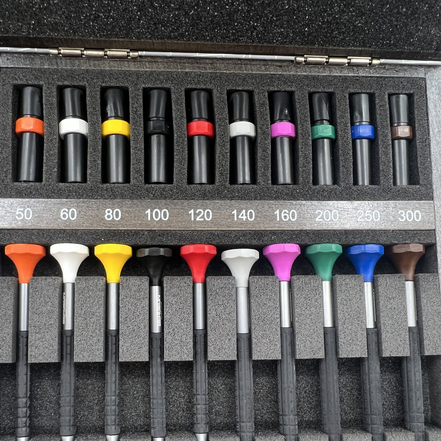 Bergeon 7899-A10 ergonomic screwdrivers set 0.50-3.00mm in wooden box for precise watch repair tasks