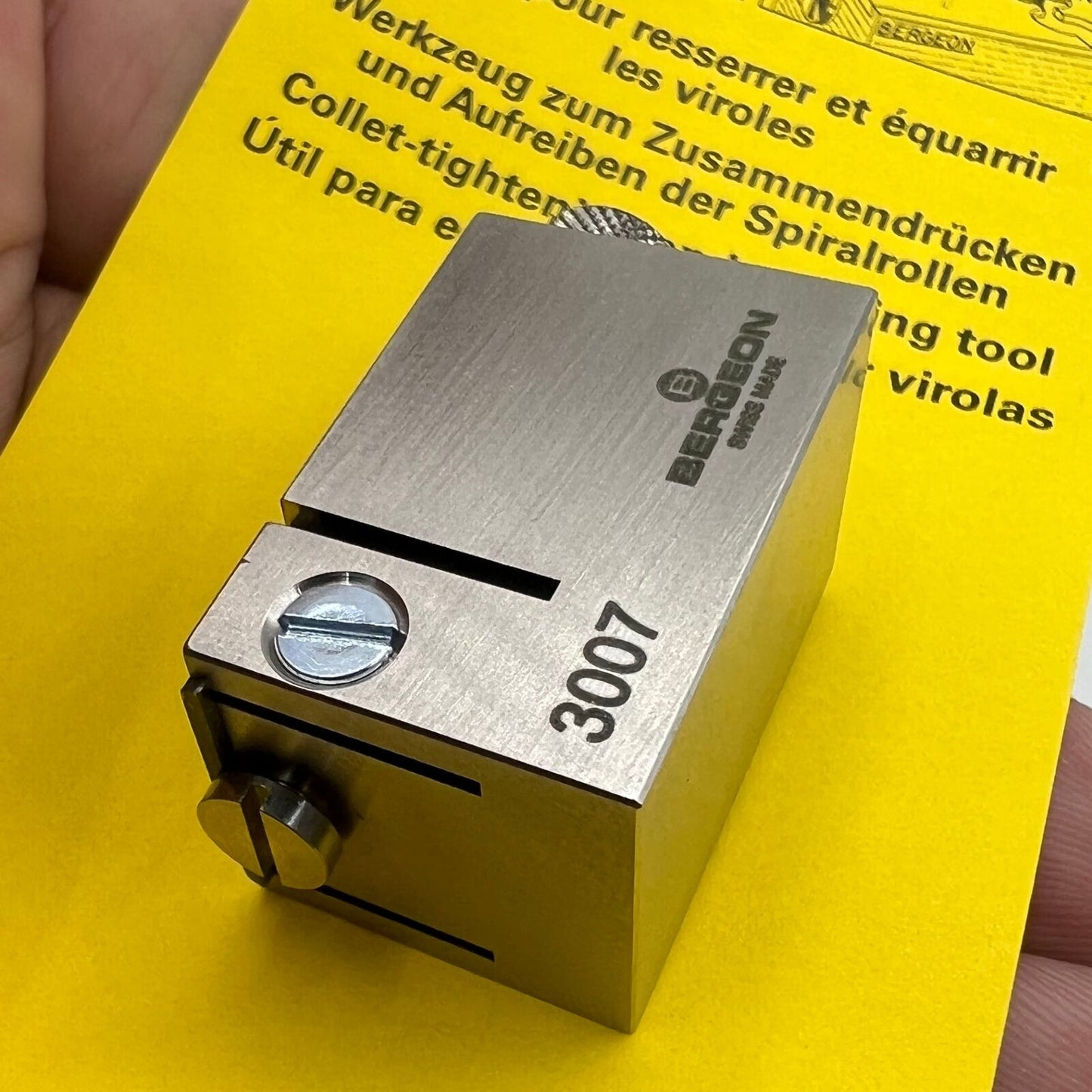 Swiss Bergeon 3007 zum Schließen, Festziehen und Reiben von Spannzangen. Swiss Made