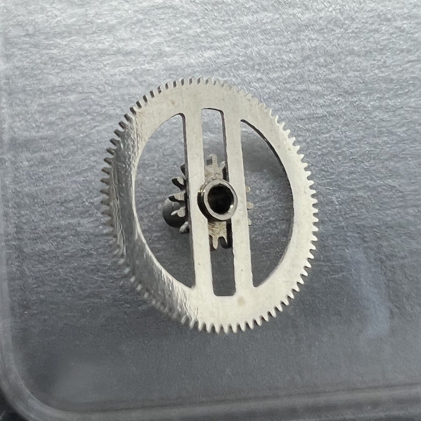 Uhrenteil, kostenlos, Kanonenritzel, passend für Uhrwerk SW200, brandneu
