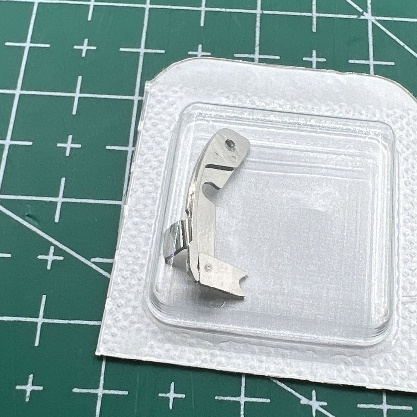 Wholesale Ref.8139 operating lever spare part for ETA 7750 watch movement, 2-function precision component.