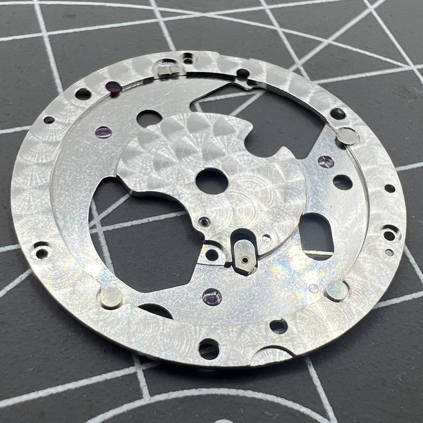 Replacement seating for Date Indicator, compatible with RLX3135 movement, precision fit by Generic brand.