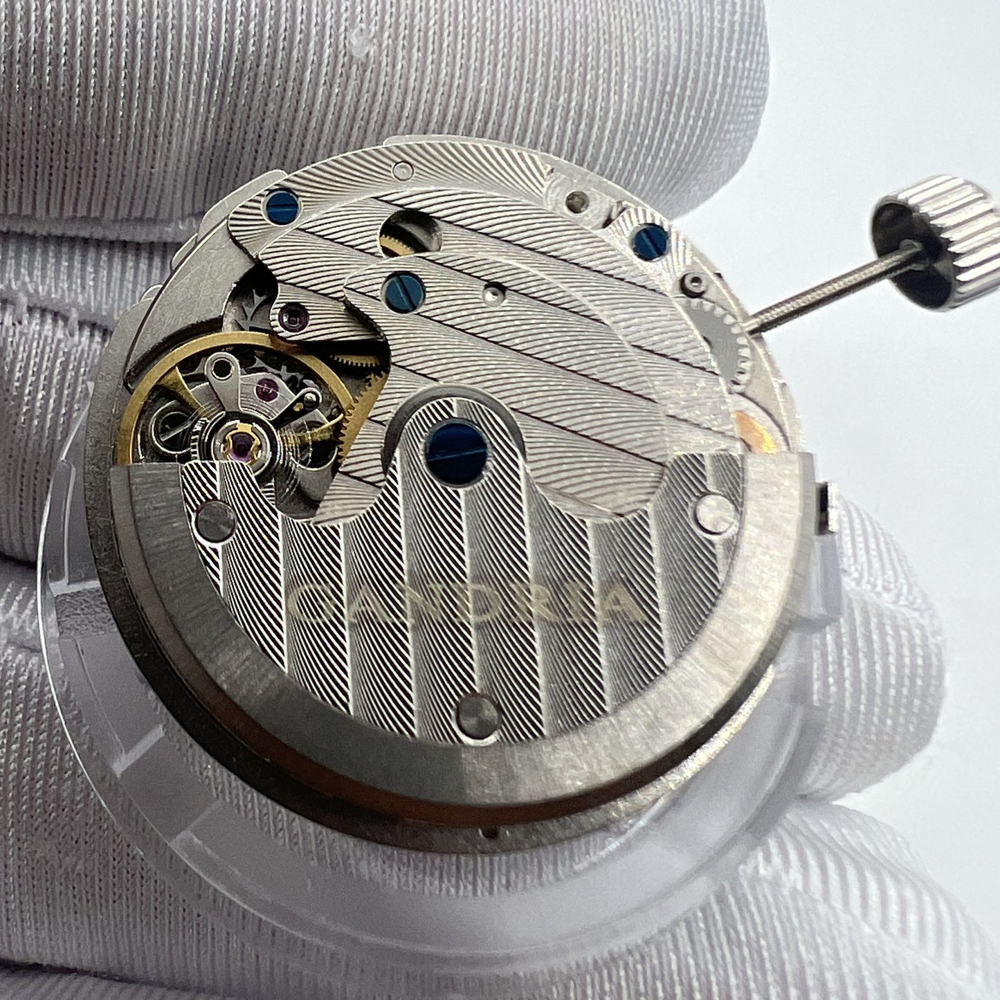 Mouvement mécanique automatique ultra-fin Seagull T17 à affichage de l'énergie cinétique