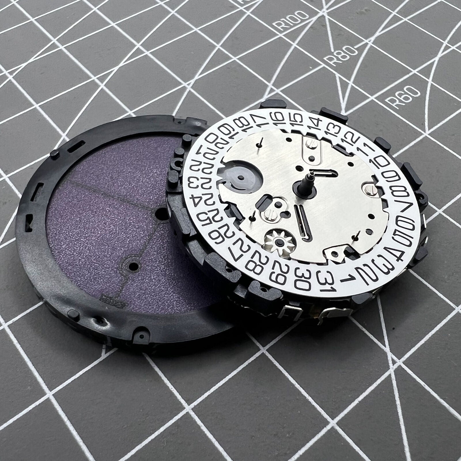 Hattori Epson VR42A solar-powered quartz watch movement, precision timekeeping for accessories.