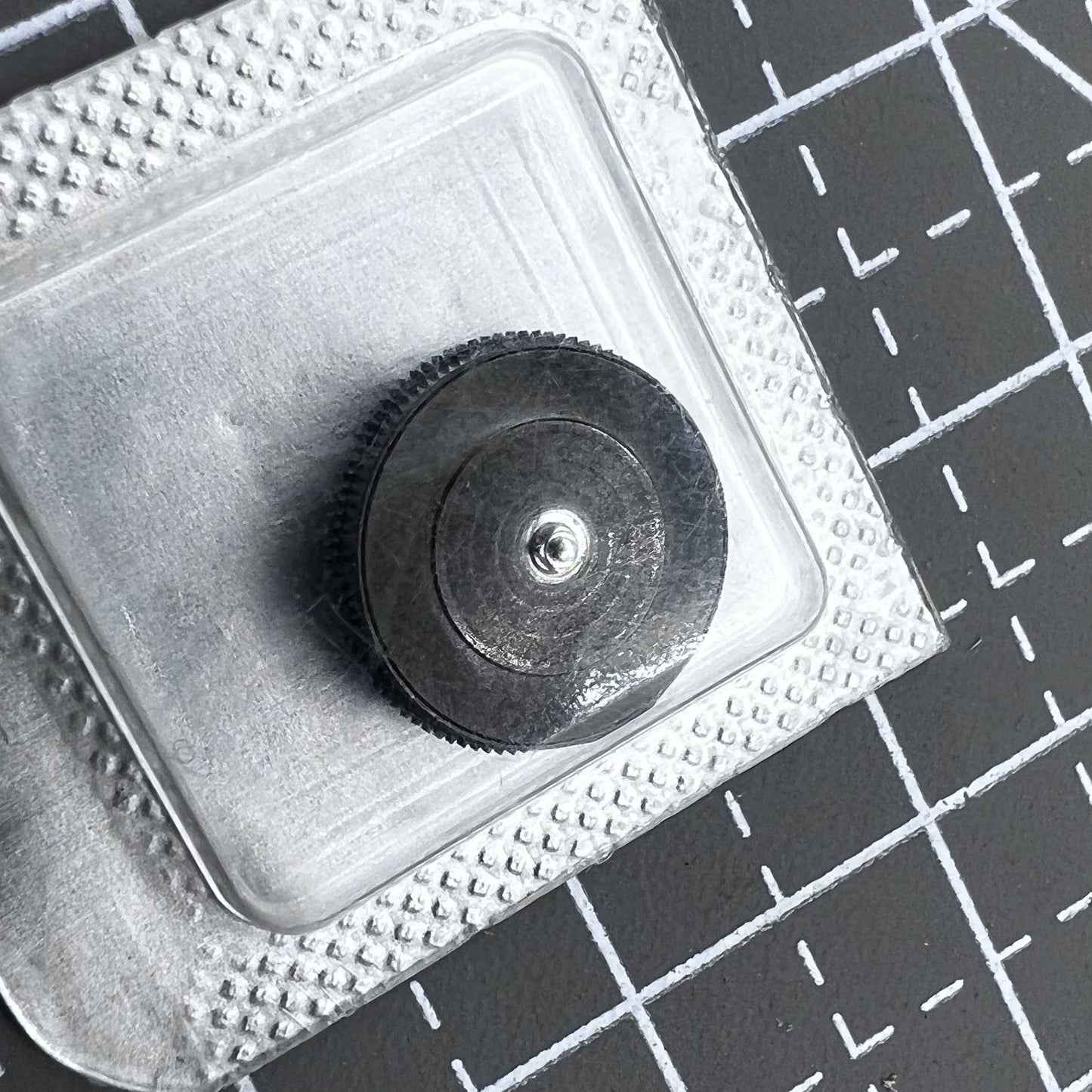 2 Stück Mainspring Komplett Original für Omega 8500A Uhrwerk Barrel