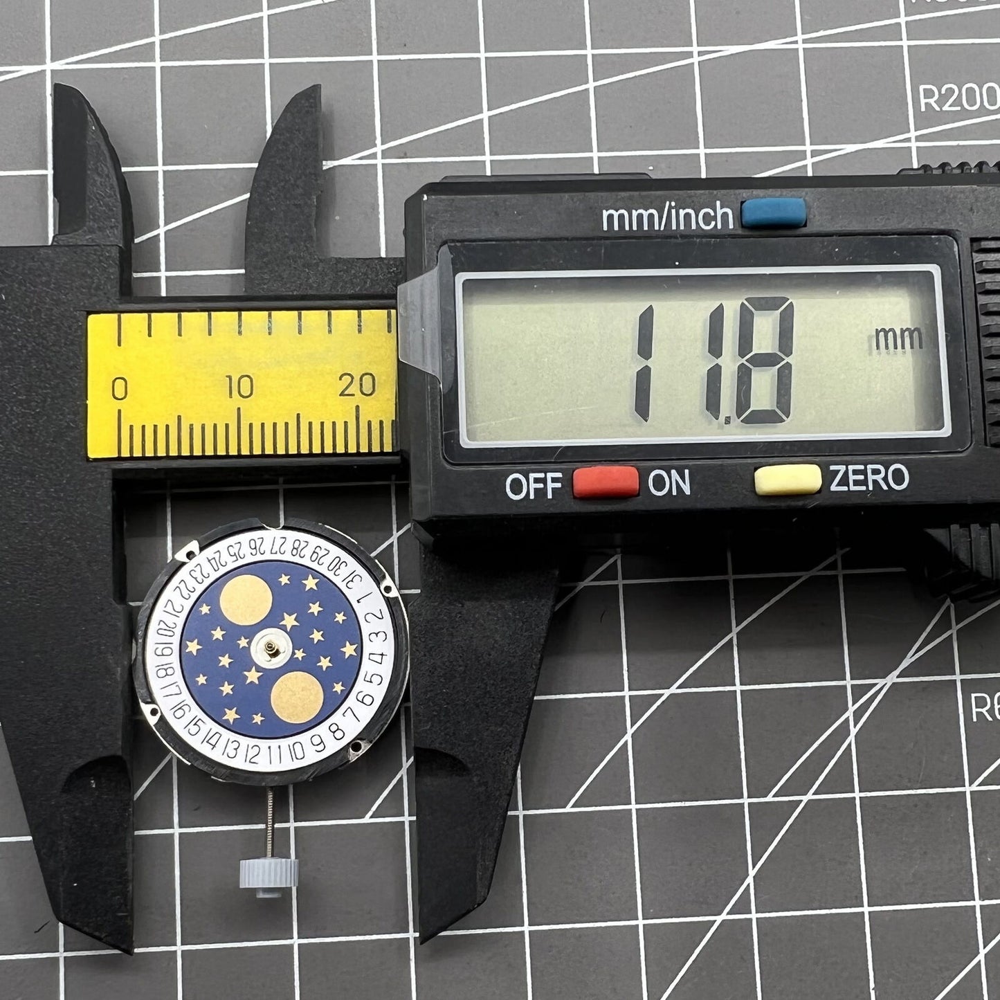 Ronda 708 Quartz Watch Movement Date At 6 Movement