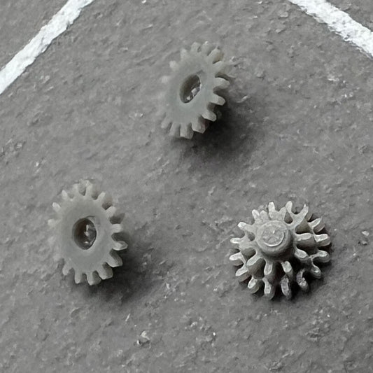 Intermediate date wheel for NH05 NH06 watch movement, precision spare part by Seiko.