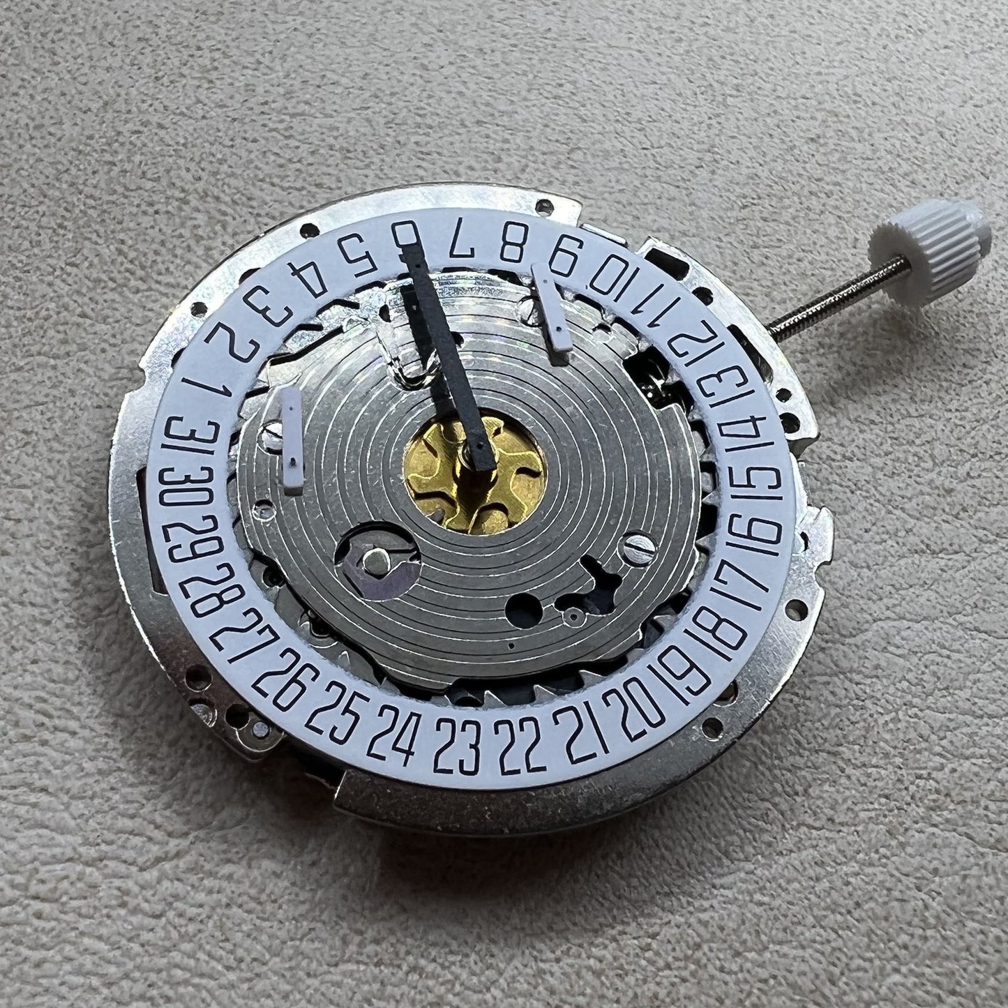 Mouvement quartz ISA 8171 d'origine 5 Hands Silver Backside Single Calendar à 6