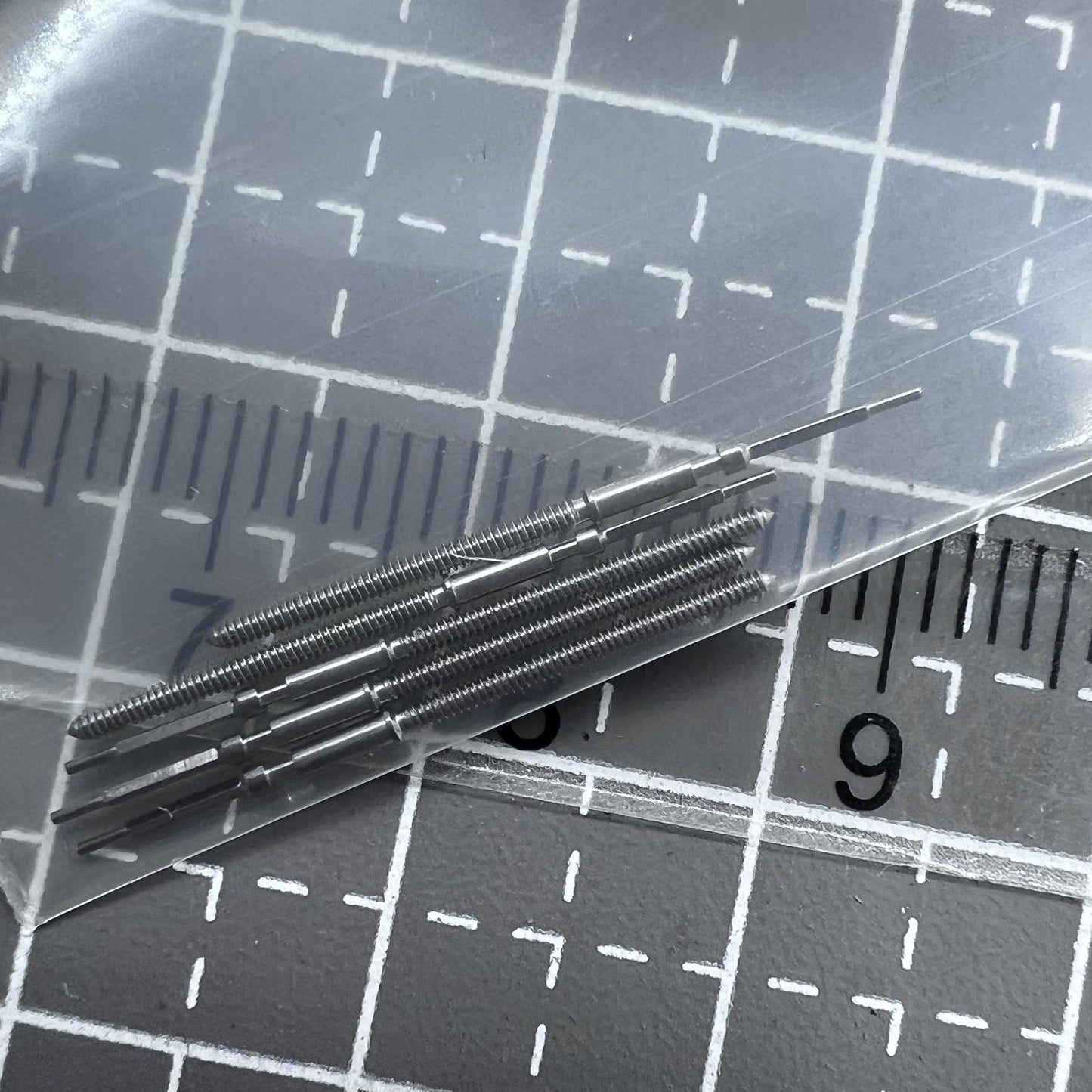 5 Stück Uhrenaufzugswellen für Quarzwerk Ronda 8040N Modelle