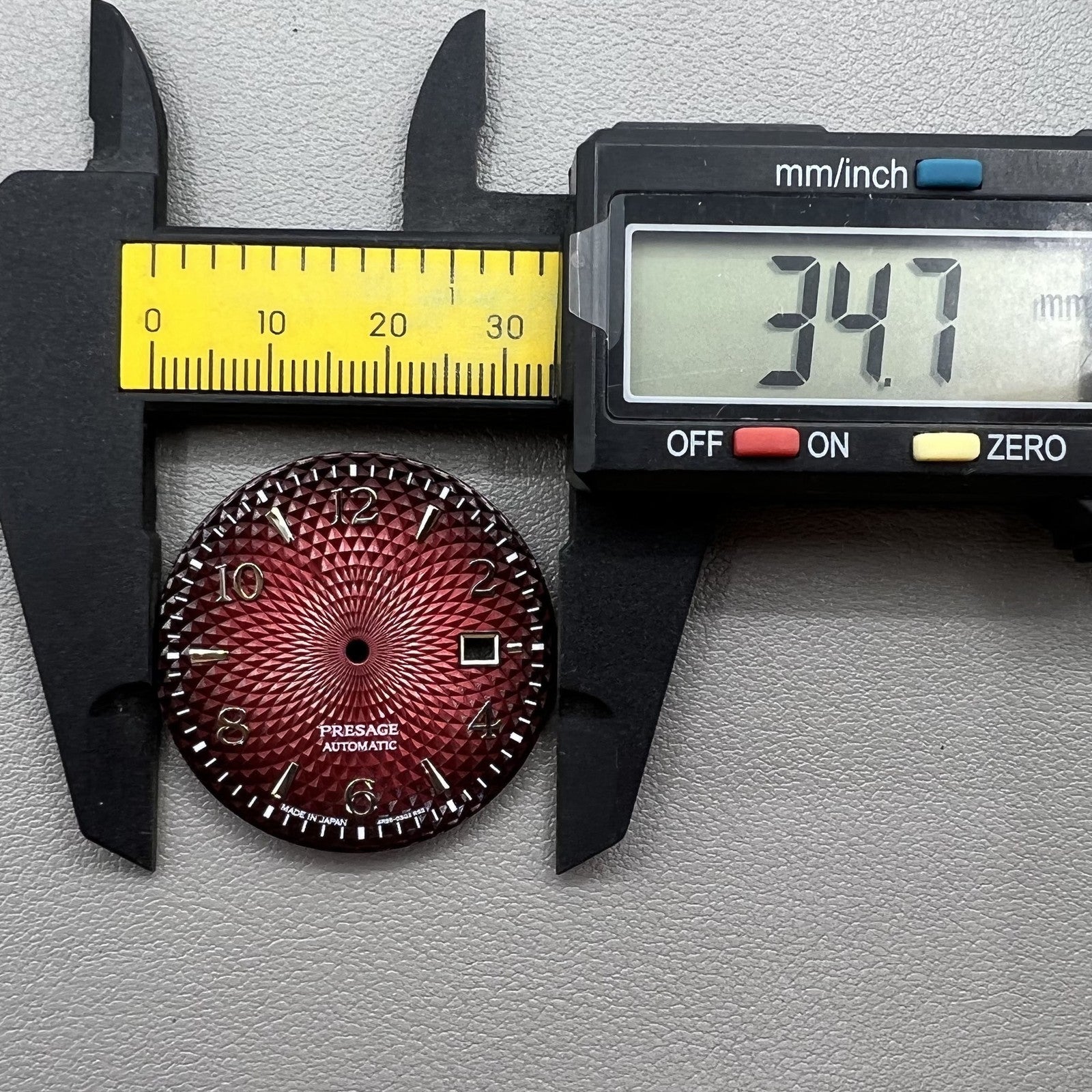 Red 35mm Silver Gradual Nail Datejust dial, compatible with NH35 NH36 movements, no lume finish