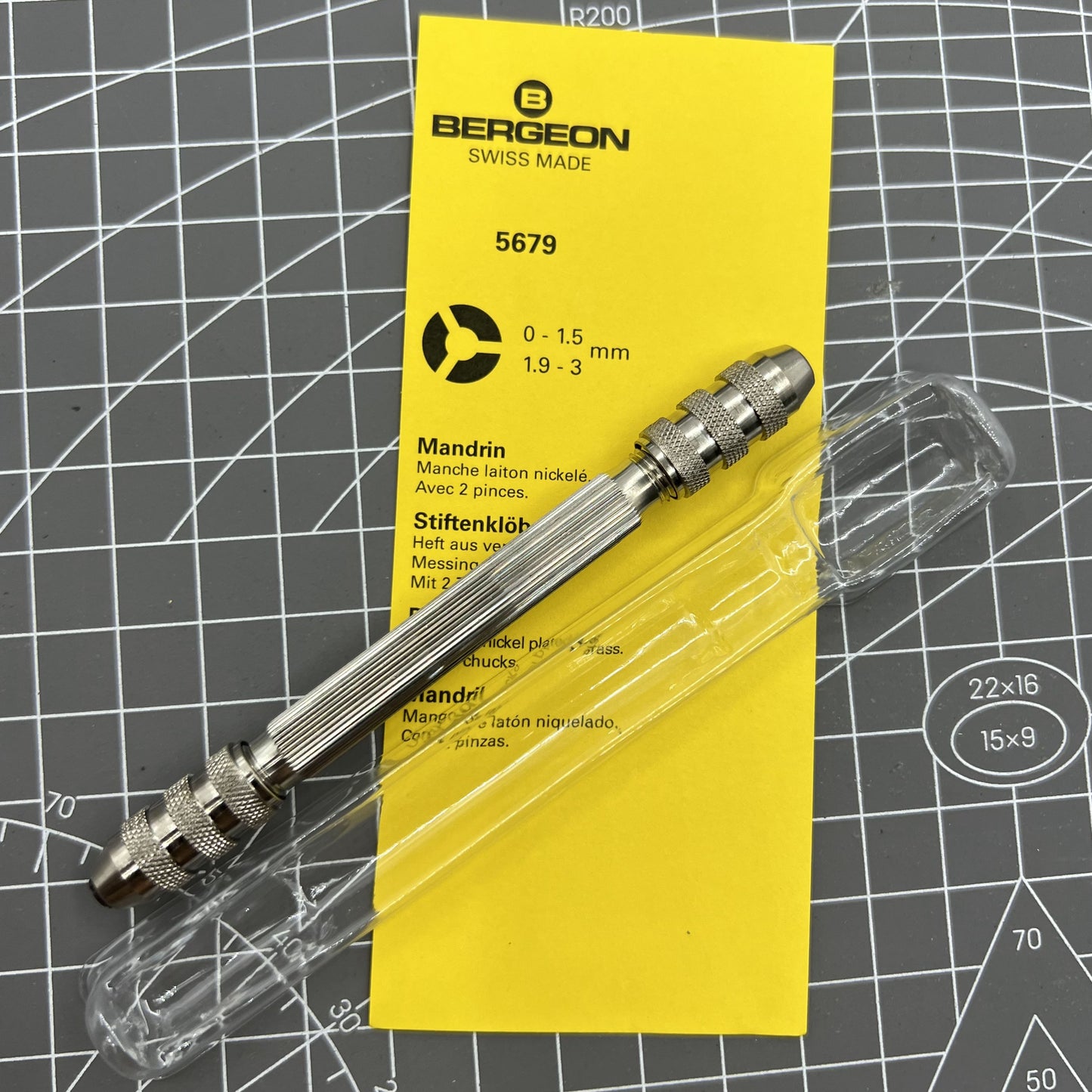 Swiss Made Bergeon 5679 Stiftschraubstock Uhrmacherwerkzeug Öffnung: 0 - 1,5 / 1,9 - 3 mm