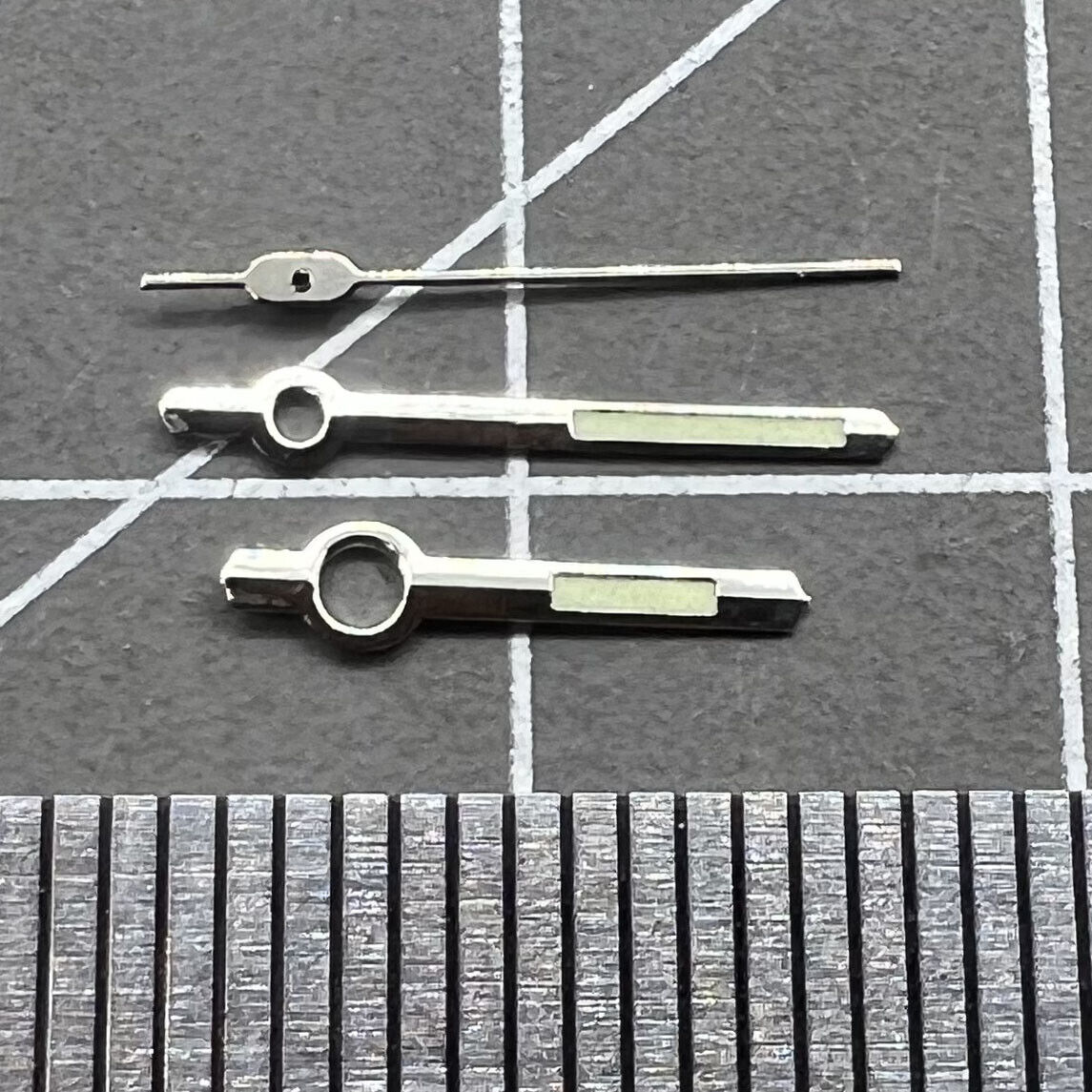 Aiguilles de montre vertes lumineuses argentées de 11 mm pour mouvement Orient 46941 46943