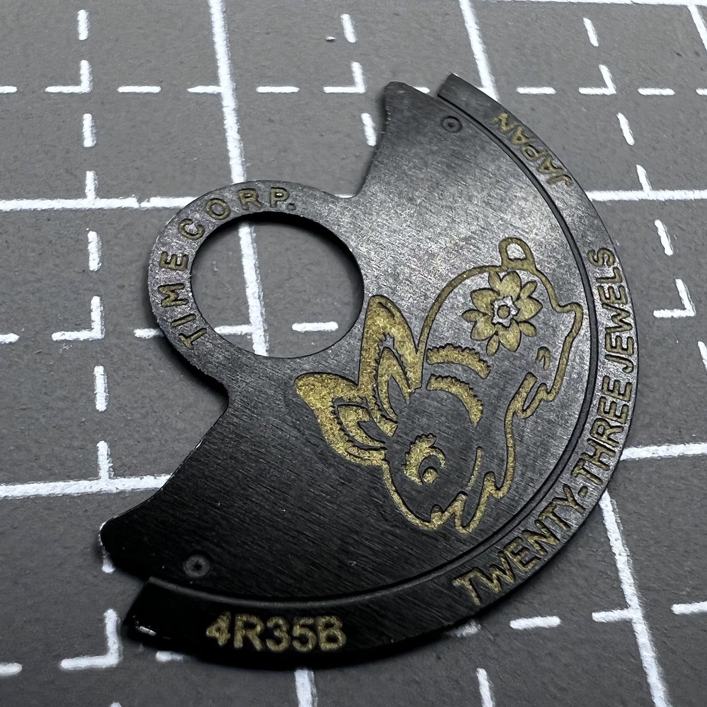 Rabbit~China Zodiac Rotor Oscillating Weight Overlay for NH35 NH36 4R35