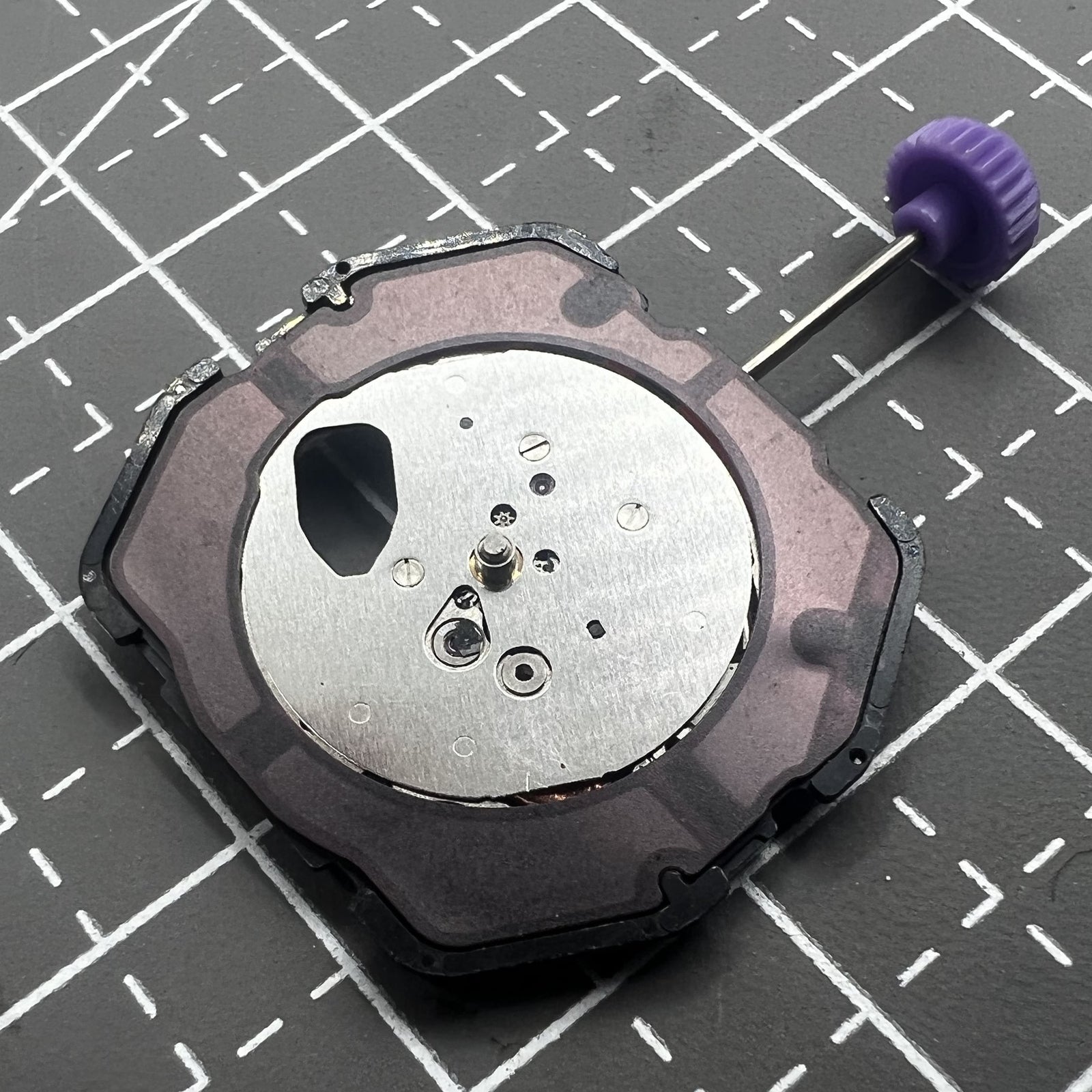 Japan Citizen G870M watch with 2 hands, solar movement, sleek black dial accessory.