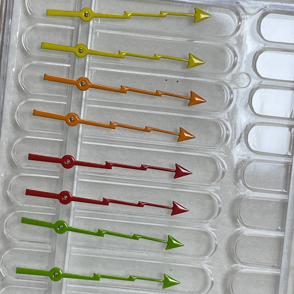 Green luminous watch hands set for SKX/SBBN with NH35A/NH36 movement by P1-6-A, ideal for precise timekeeping enhancements.