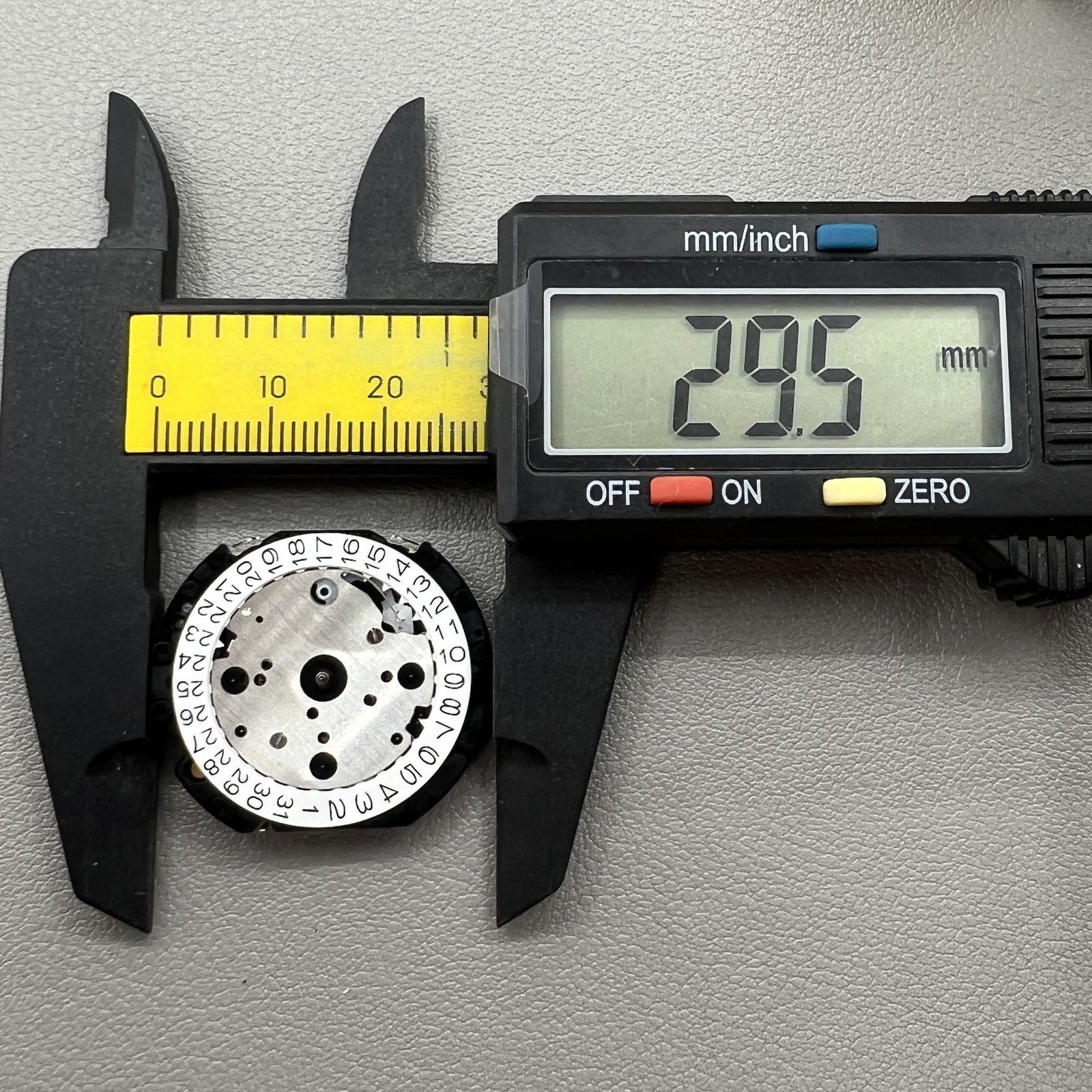 Japan Hattori Epson VD57C quartz watch movement, reliable precision for accessory repairs and replacements.