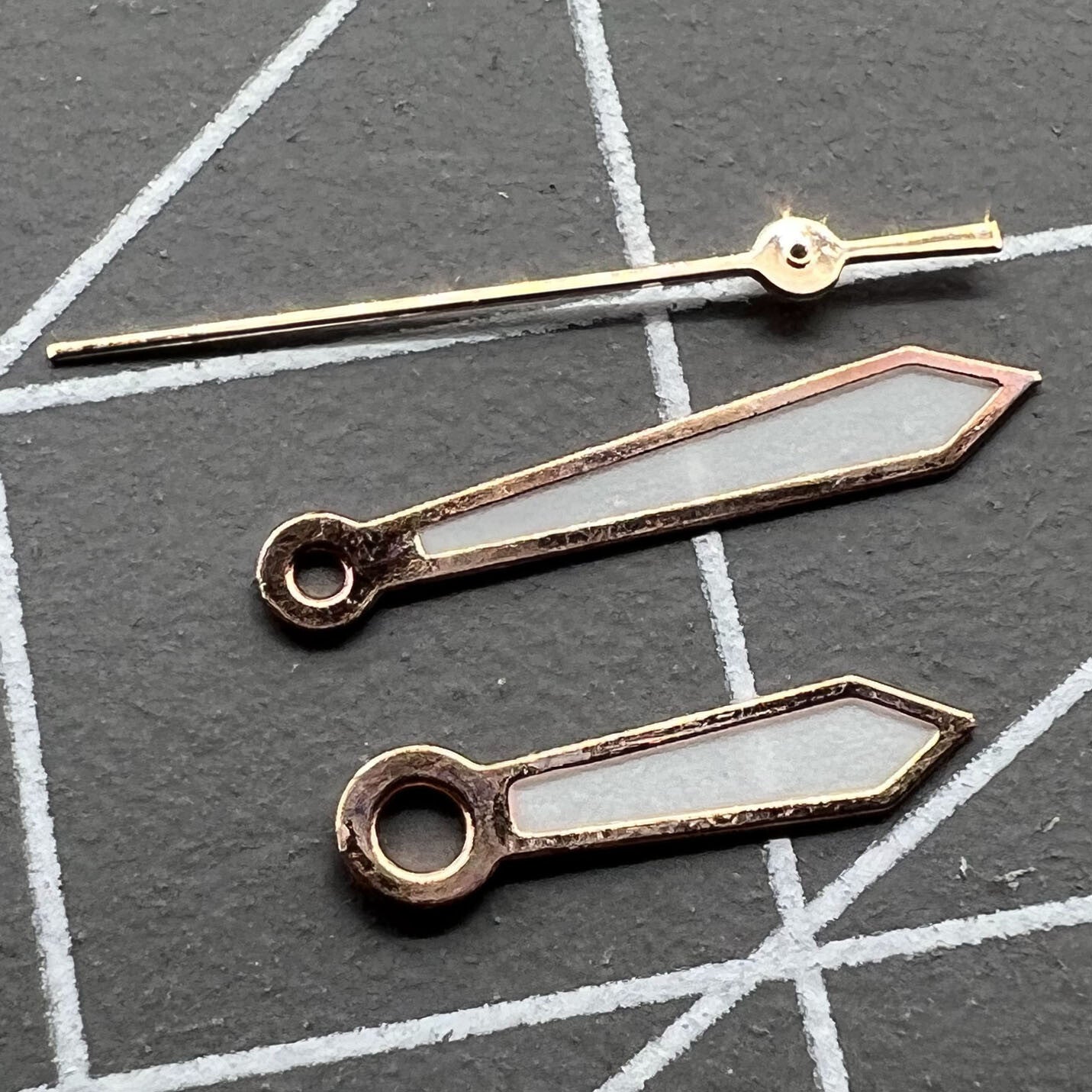 Aiguilles de montre 11 mm avec garniture dorée rose et luminescentes vertes pour Miyota 2315 2035 2036 2115 2305