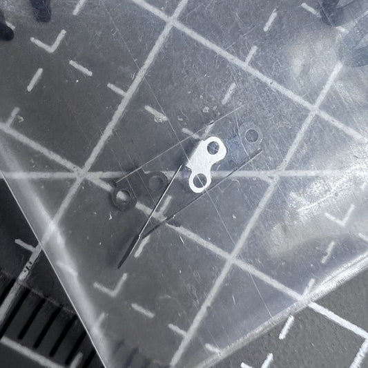 2 Ersatzteile Feder Klick Für Miyota 8200 Uhrwerk Passend