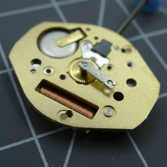 Swiss Made Ronda 762 quartz watch movement with standard height, precise timekeeping by Ronda.