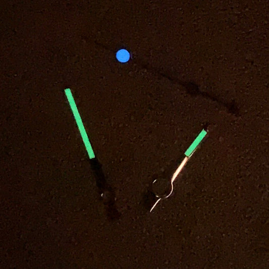 Green luminous watch hands set with lightening-style second hand for NH35 NH36 movement, enhanced visibility.