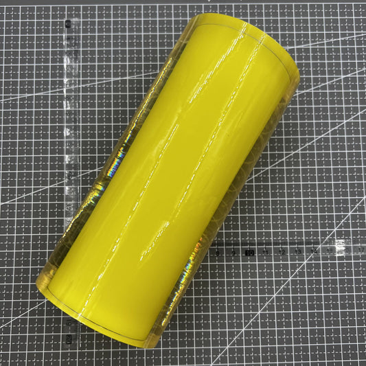 Transparent protective film on a 160mm silver watch band for jewelry, preserving shine and preventing scratches.