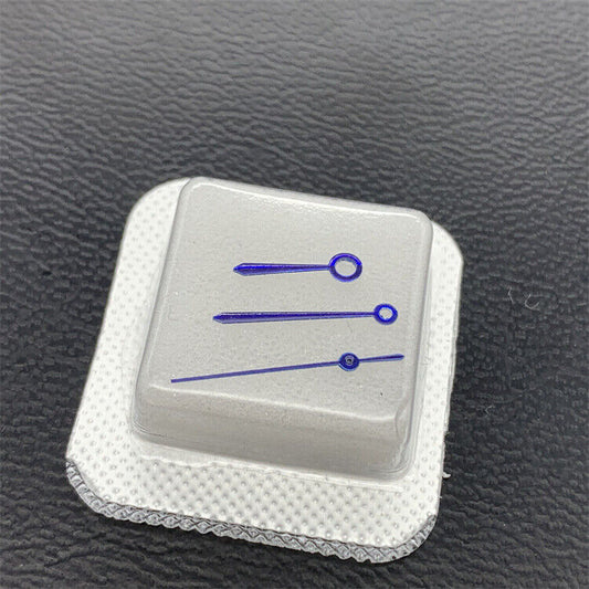 Men's 3-hand watch set (hour, minute, second) for ETA 2824 movement.