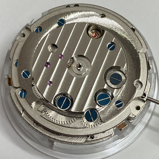 China Made multifunctional automatic mechanical watch with small second dial at 9 o'clock, elegant timepiece.