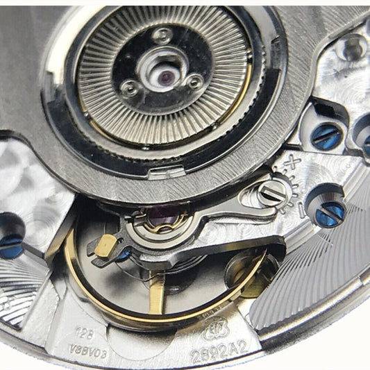 Swiss Made ETA2892A2 Geneva V8 mechanical watch movement for precision timekeeping and durability.