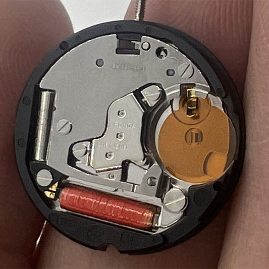 Ronda 585 Swiss quartz watch movement with date at 3 o'clock, standard height for precise timekeeping