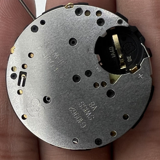 Movimiento suizo ETA G10.962 de cuarzo para reloj cronógrafo con 3 subesferas y fecha 4