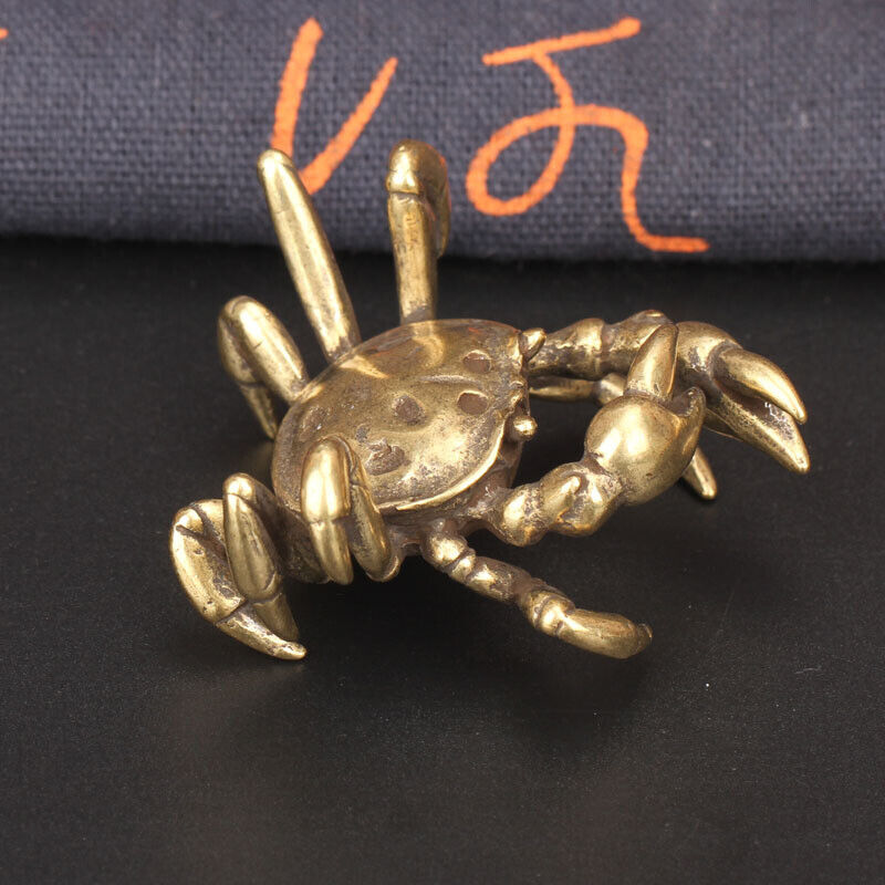 Hand-carved solid copper little crab trinket, vintage bronze figurine for watch accessory display.