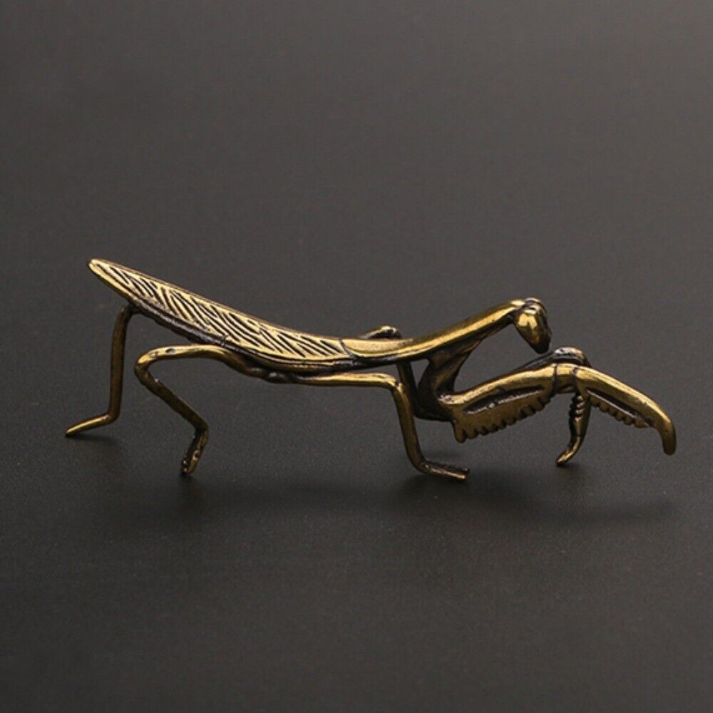 Vintage solid copper mantis trinket, hand-carved bronze figurine for watch accessory decor.