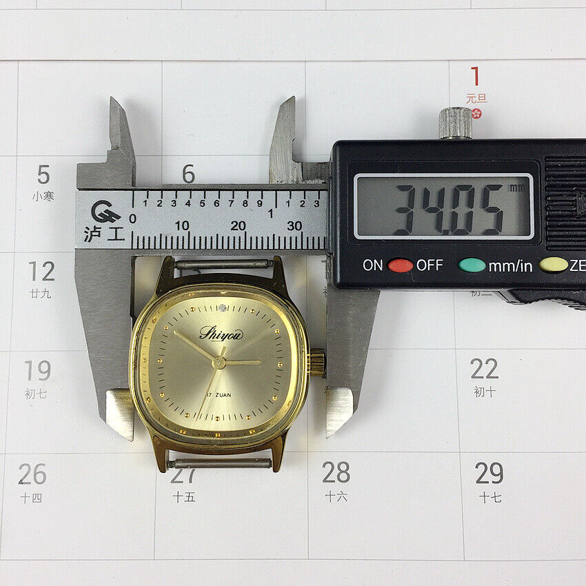 33mm China Made Manual Mechanical Watch 17 Jews Golden Dial Golden Square Case