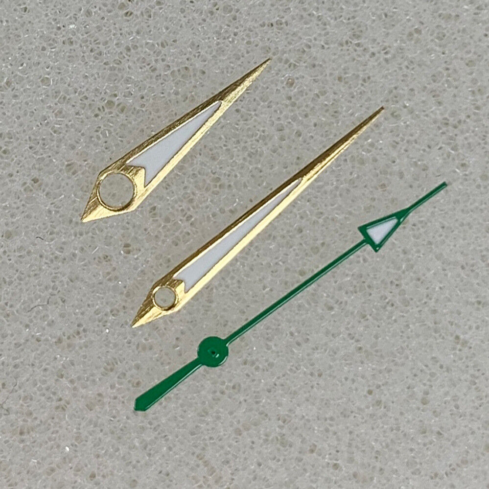Golden arrow-shaped luminous watch hands with green trim for NH35/NH36/4R/7S movements.