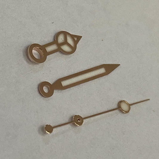 Silver and golden luminous watch hands for NH35/NH36 movement, compatible with 3-hand watches, brand included.