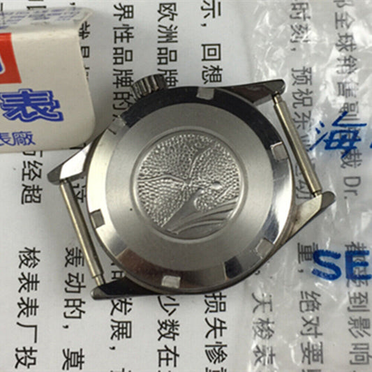 Black dial ladies' mechanical watch by Tianjin Seagull, 19 jewels, manual winding for precise timekeeping.