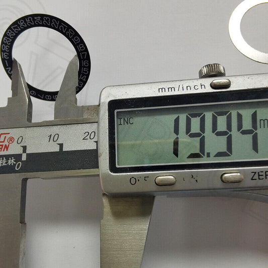 27.2mm black date disk wheel showing date at 3 o'clock, compatible with watch movements.