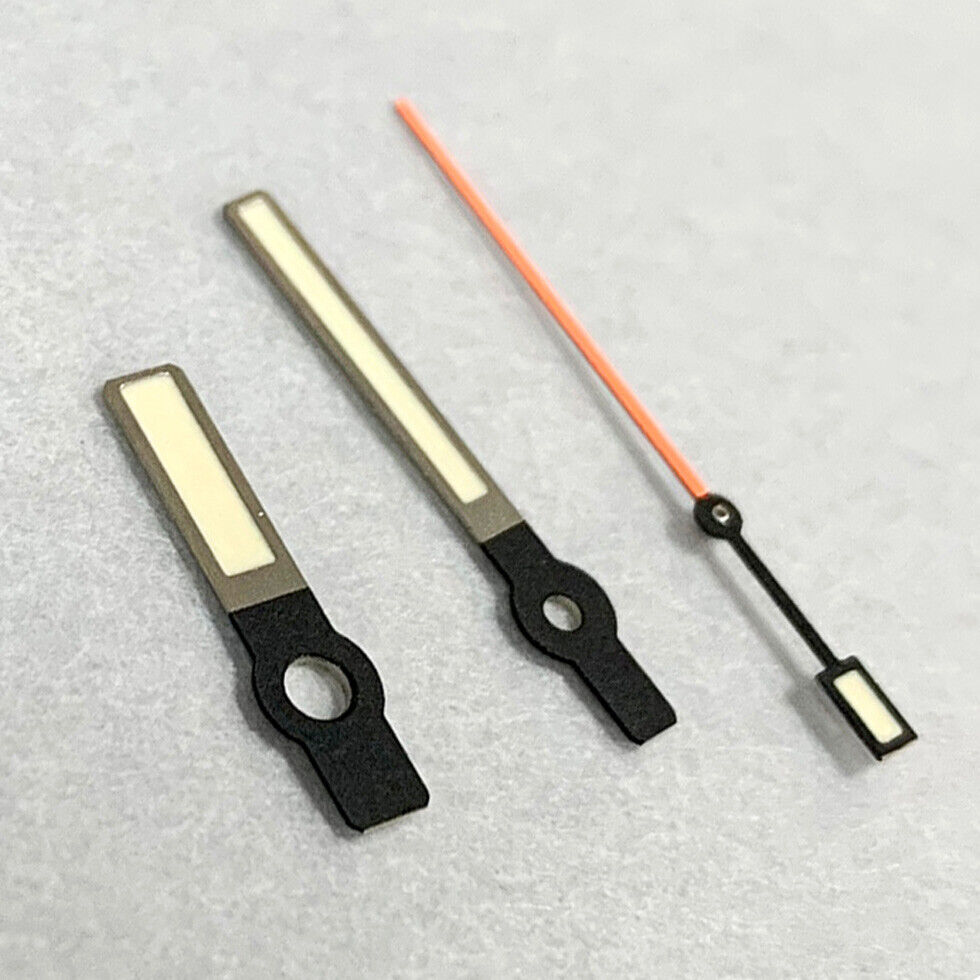 B23 green luminous watch hands set for NH35A/NH36A movement, improving night visibility and style.