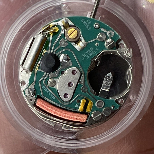 ETA 956.114 quartz watch movement with white dial, 3-hand display, replacement for ETA 955.114 models.