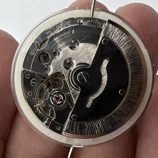 Automatic mechanical watch movement 8205 DG2813 replacement with day-date, silver finish by Brand New.