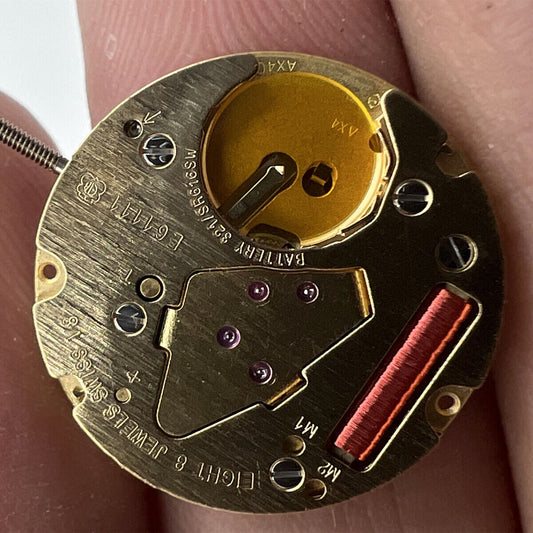 ETA E61.111 Swiss quartz watch movement with date at 6 o'clock for precise timekeeping