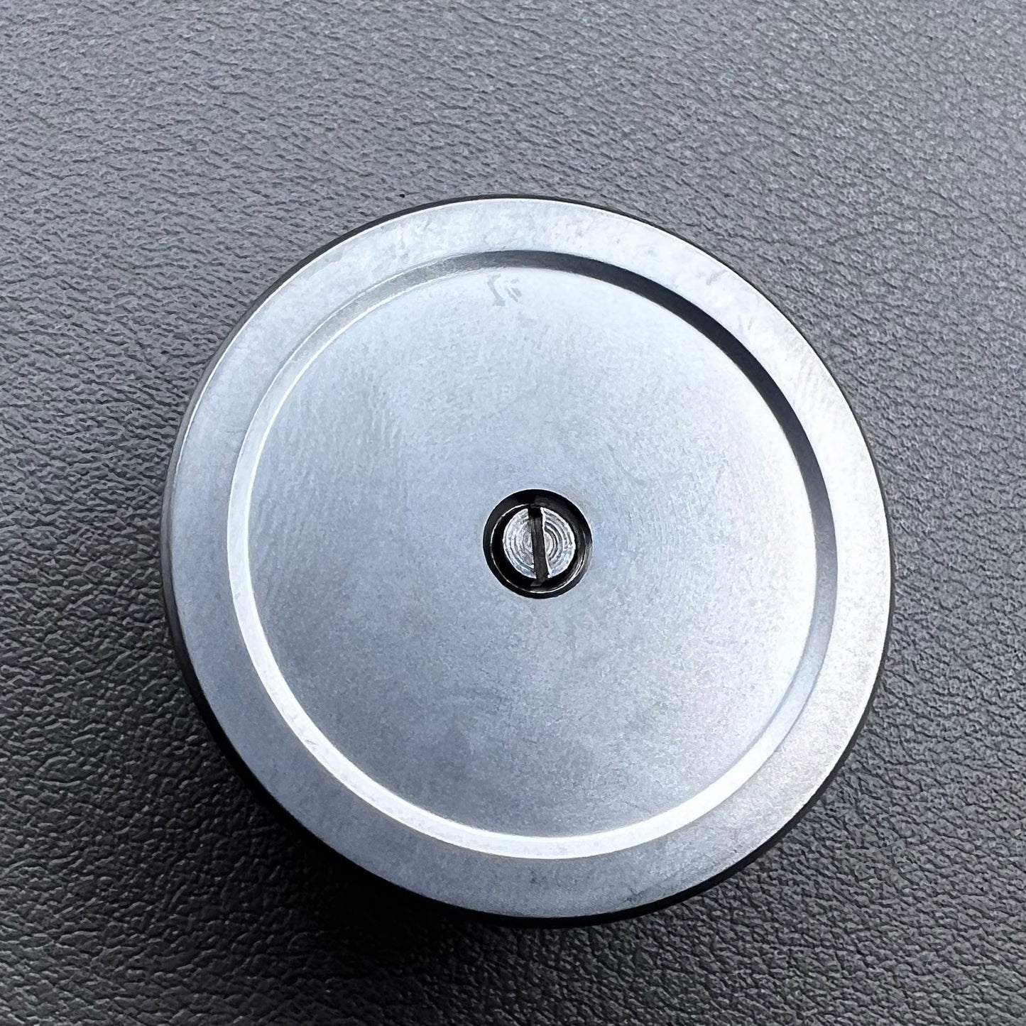 Movement Holder With Center Screw for E2000 Movement