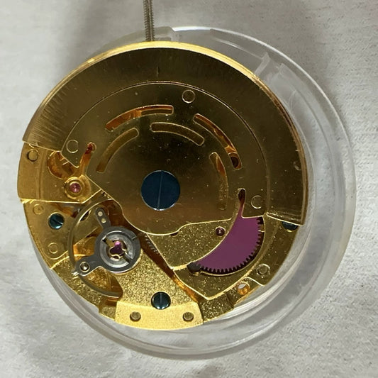 Mingzhu 8215 automatic mechanical movement watch with single calendar date at 6 o'clock, precision timepiece.