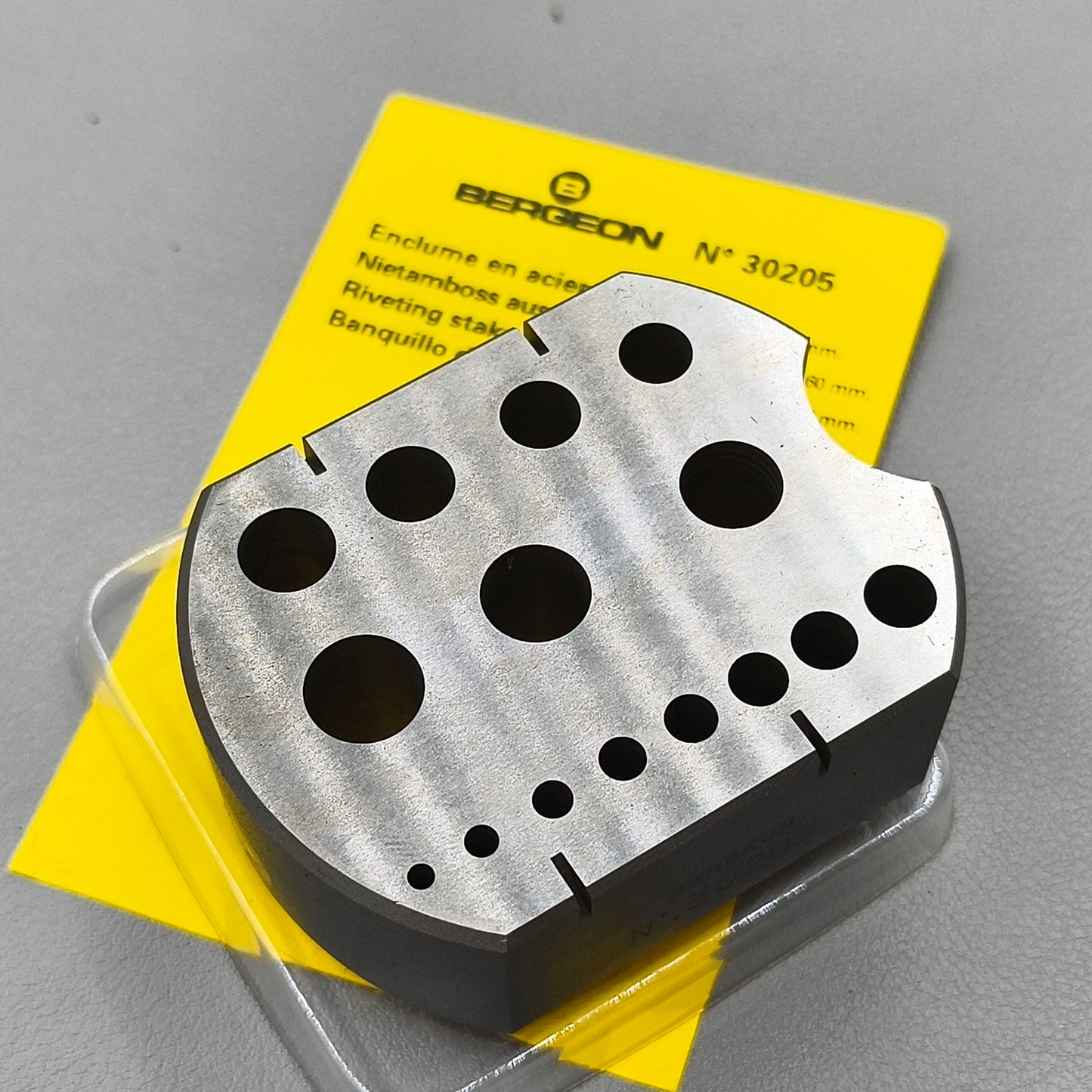 Swiss Bergeon 30205 Riveting Stakes in Hardened Steel 15 holes ∅ 2.00 - 8.60 mm