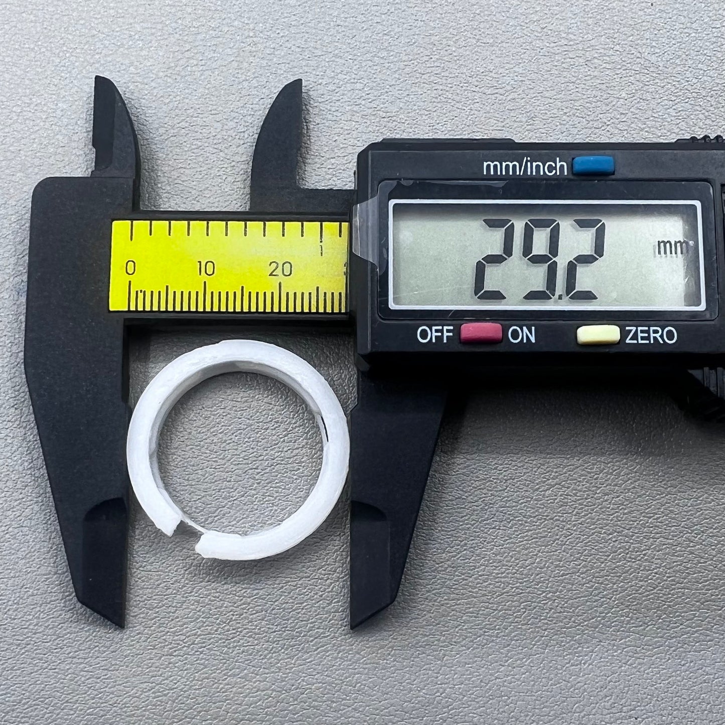Set of 3 Miyota 2105/2115 watch case mount spacer rings, 29.5x4.5mm, for precise repairs and fitting