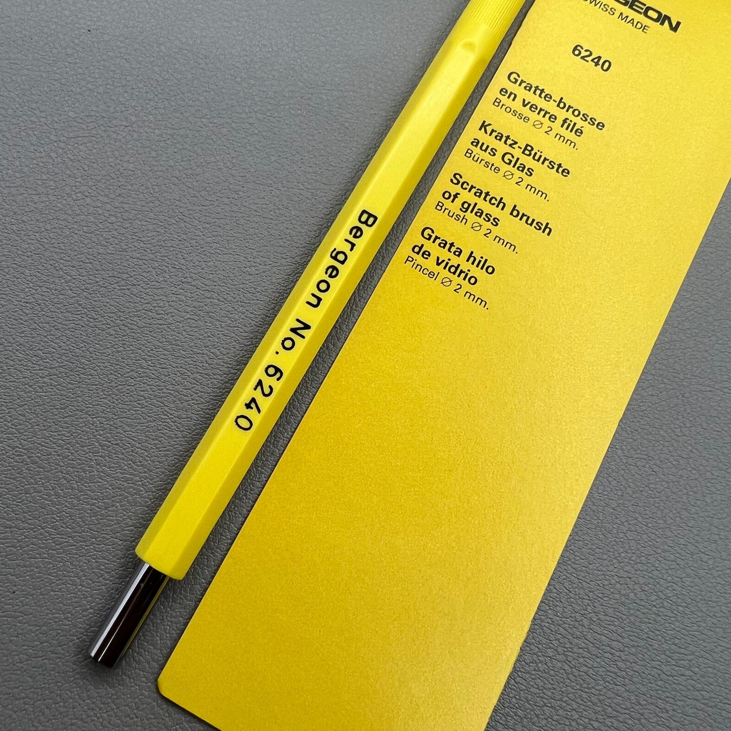 Bergeon Swiss Tool 6240 Glasfaser Kratzbürste Glasstift