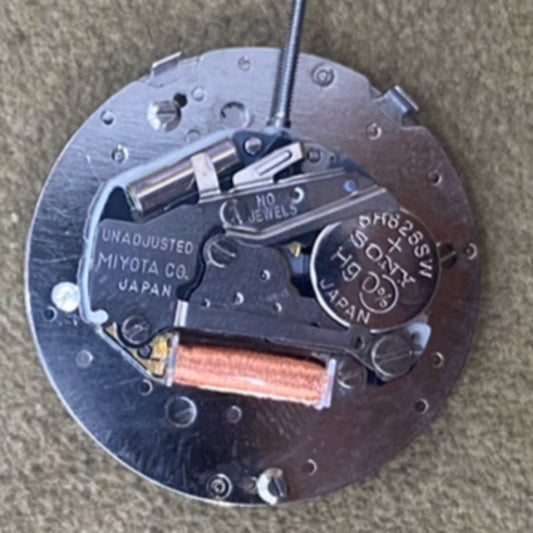 Miyota 2115 quartz watch movement by Japan Made, small second at 3, 6, and 9 positions, no calendar
