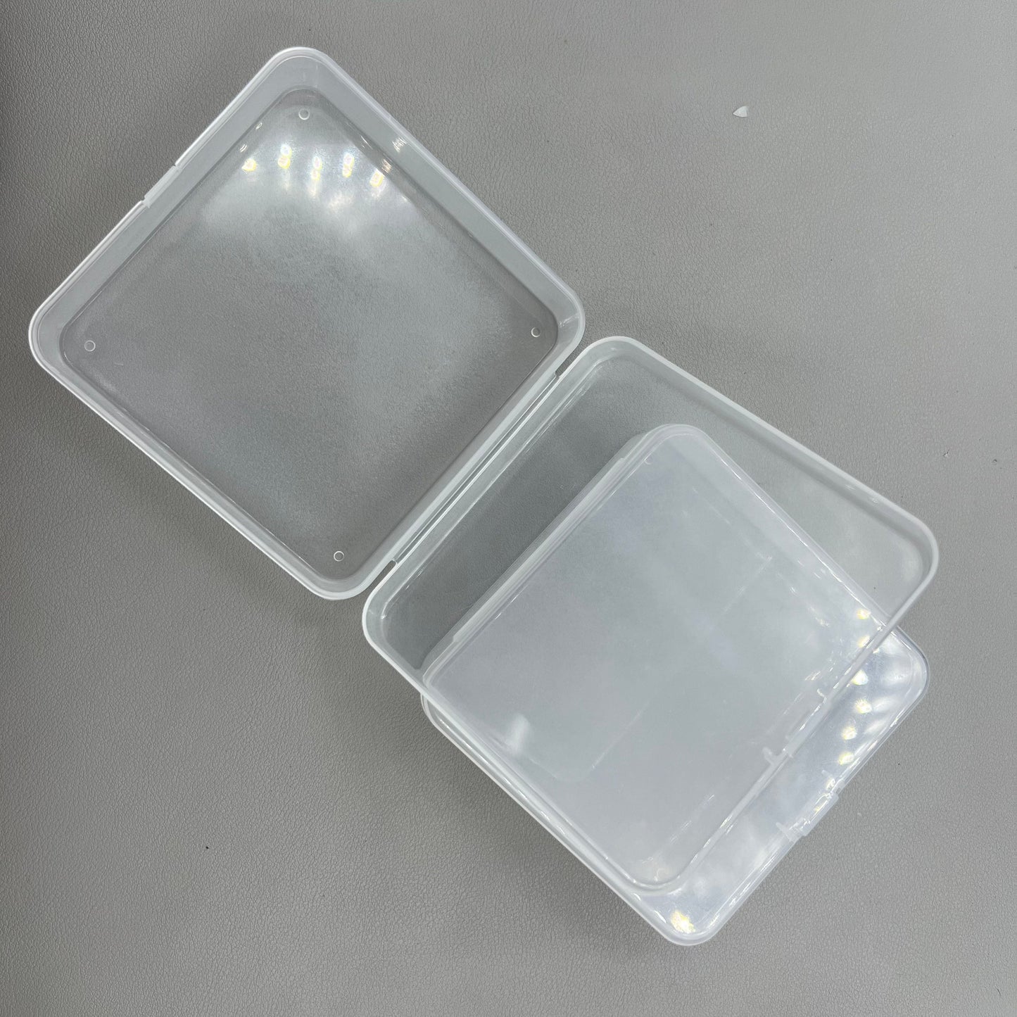 10X Aufbewahrungsbox Werkzeugkiste mit Scharnierdeckel 2.8x9.5x9.5cm